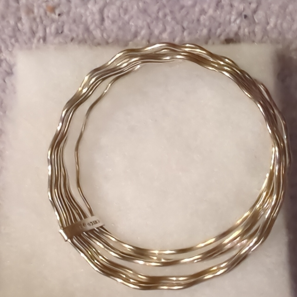 Sterling silver bangle